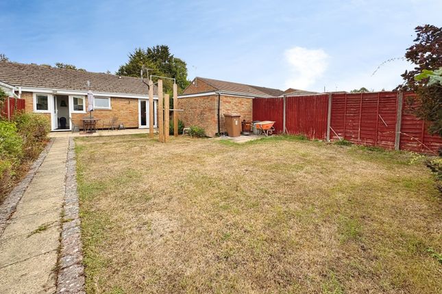 8, Elm Lane, Tongham photo 2