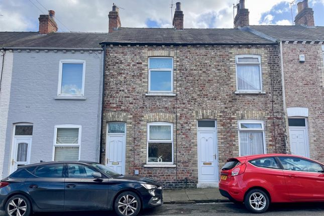 Thumbnail Terraced house to rent in Hanover Street East, York
