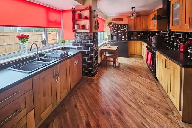 6, Megstone Avenue, Cramlington photo 4
