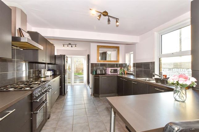 Ethelbert Road, Margate photo 5