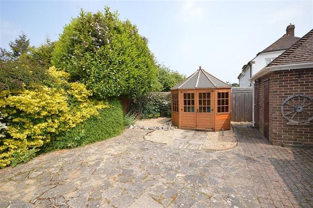 Detached house to rent in 3 Southbrook Road, Havant, Hampshire