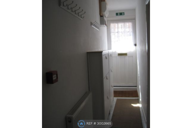 Victoria Street, Aylesbury photo 2