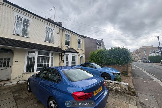 Victoria Road, Barnet photo 2