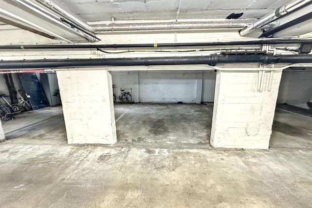 Studio parking on 10, Palace Gate, London, £18,000