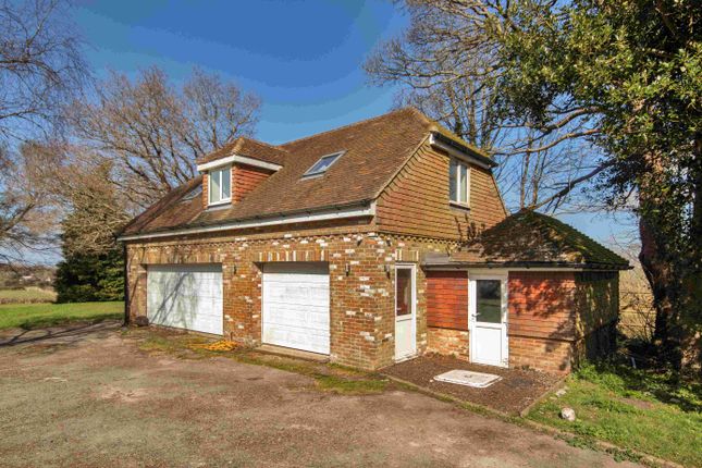 Lot 1 - Seaview Farm, Vicarage Lane, Burwash Common photo 3