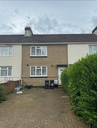 Thumbnail Terraced house for sale in New Close, London