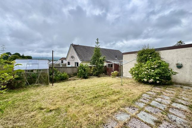 10, Brodawel, Ammanford photo 4