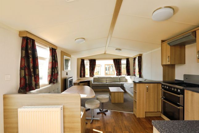 Swift Loire, Manor Holiday Park, Manor House, Retford photo 2