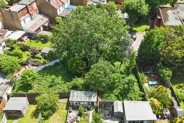 1-bed house on Land At The Rear Of, 15, Seaforth Avenue, New Malden, £55,000