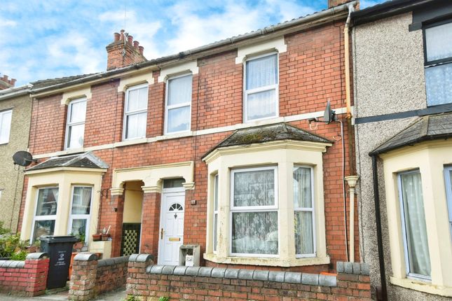 Terraced house for sale in Graham Street, Swindon