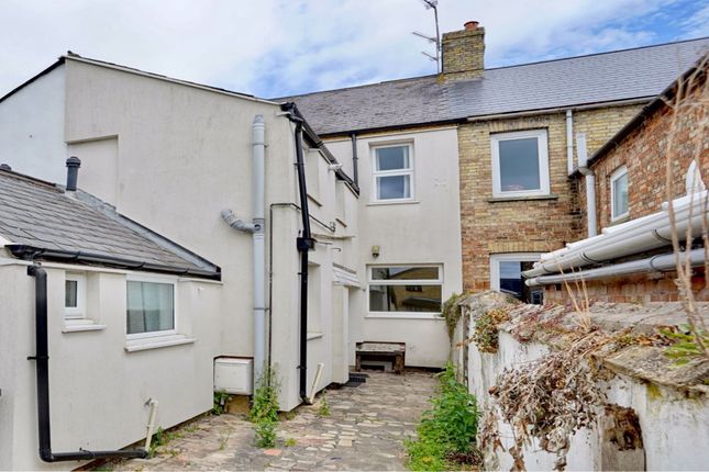 1-bed flat on Flat 1, 10 East Street, Huntingdon, Huntingdon, £160,000