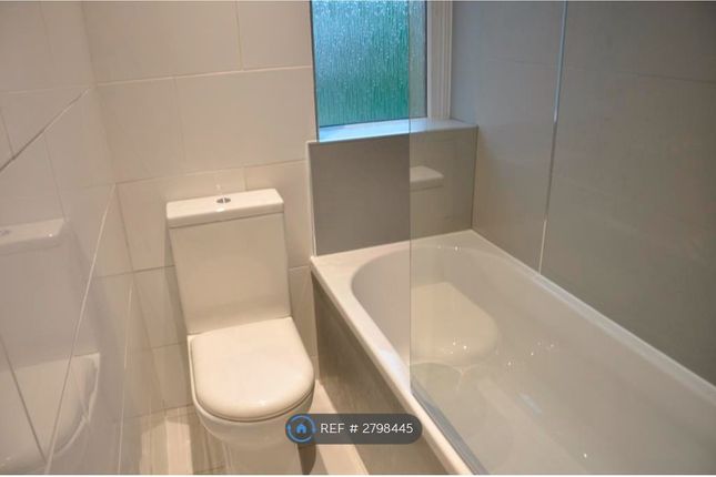 Irvine Crescent, Bathgate photo 5