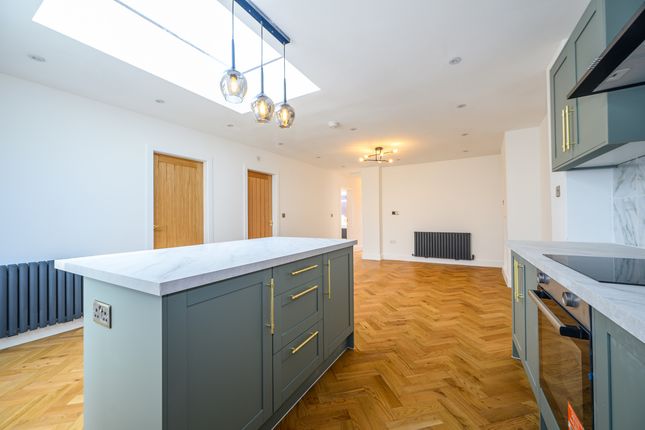 5 Gerosa Avenue, Warrington photo 4