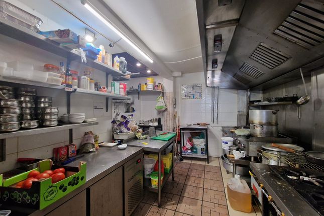 Commercial property to let in High Road, Harrow