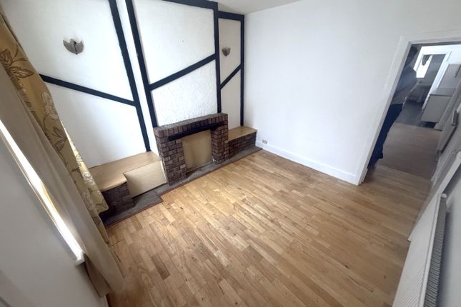 23, St. Peters Road, Luton photo 4
