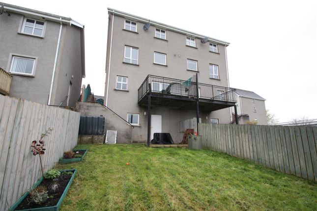 Town house for sale in 27 Todd's Hill Park, Saintfield, Ballynahinch