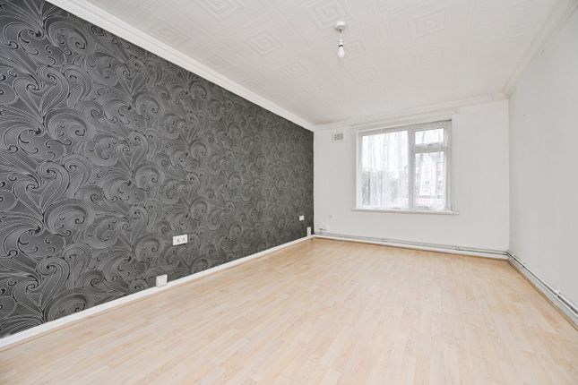 10, Kearsley Close, Merseyside photo 4