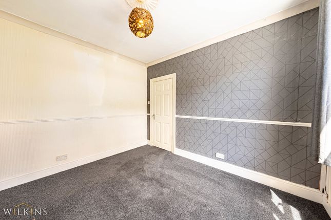 13, Station Road, Swadlincote photo 4