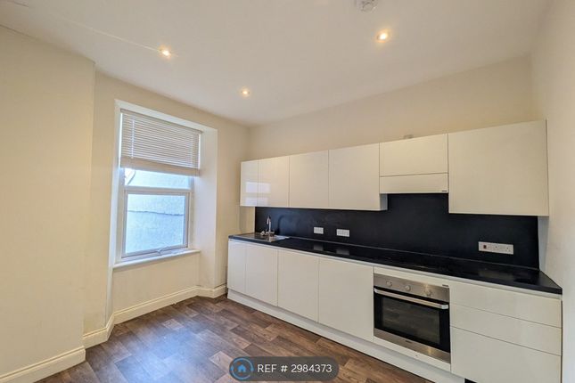 Apt  St Margarets Block B, Augusta St, Llandudno photo 3