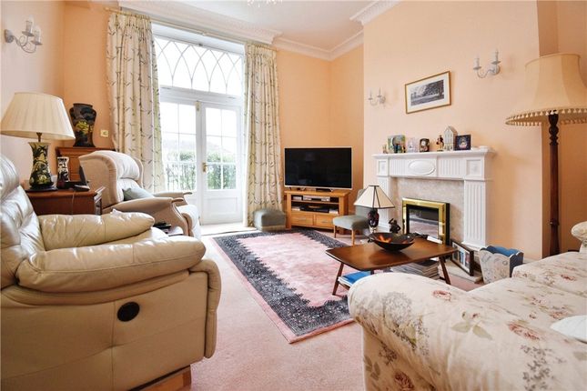 Flat for sale in The Meads, Romsey, Hampshire