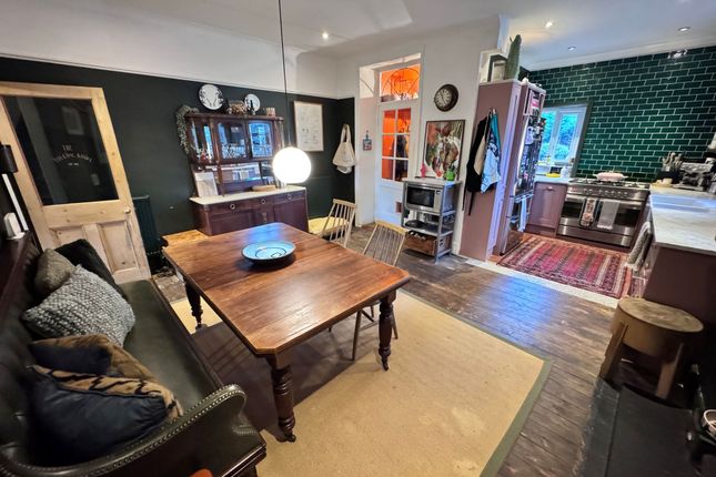47 Brierley Green, High Peak photo 2