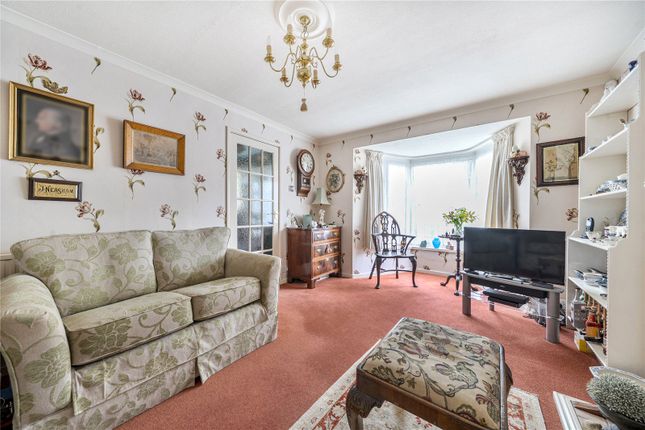 15, Zambra Way, Sevenoaks photo 2