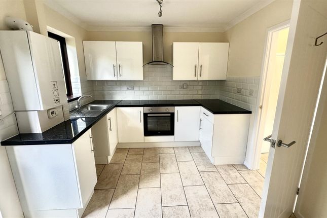 105, Longpark Way, St. Austell photo 2
