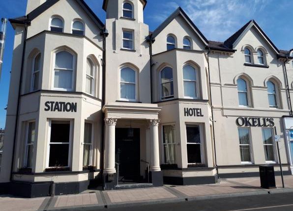 Ext - Station Hotel.Jpg