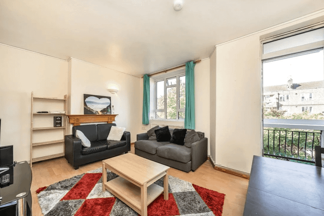 Flat 16, Vernon House, London photo 3