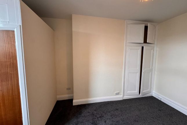 Flat 7 Garfield House, 40 Gay Lane, Otley photo 5