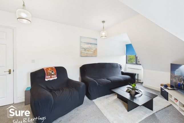 168, Queensway, Hemel Hempstead photo 4