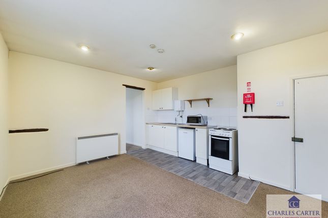 Flat, Tewkesbury photo 4