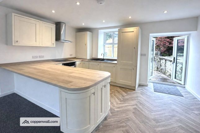 5, Weir Ln, Weir photo 2