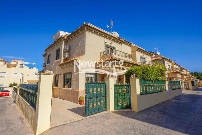 Semi-detached house for sale in Alicante, San Fulgencio, La Marina