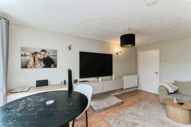 3, Medina Drive, Pevensey photo 4