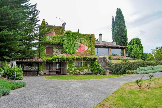 Villa for sale in Baschi, Terni, Umbria