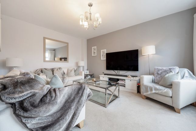 5, Orwell Drive, Reading photo 3