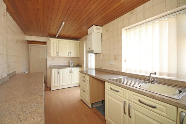 32, Bramley Avenue, Fleetwood photo 4