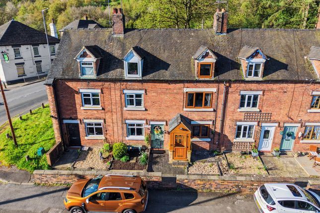 3 Railway Terrace, Stoke-On-Trent photo 2