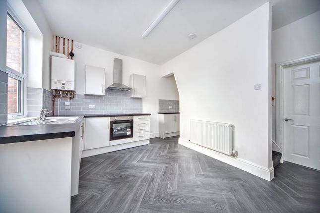 72 Tunstall Lane, Wigan photo 3