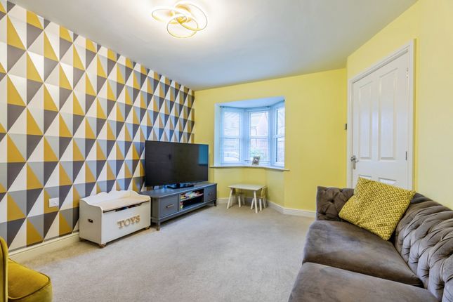 22, Tanners Close, Chorley photo 2