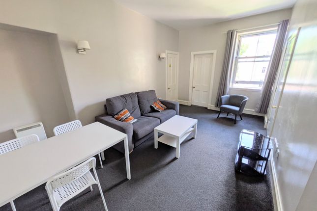 Flat 22, 8, Whitehall Place, Aberdeen photo 2