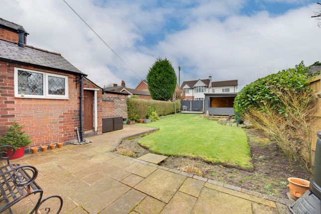 15 Cross Lane, Congleton photo 2