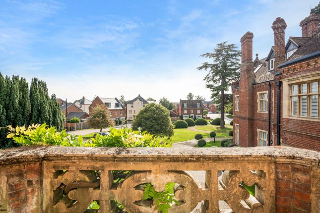 Flat for sale in Gloucester Court, Croxley Green, Rickmansworth, Hertfordshire