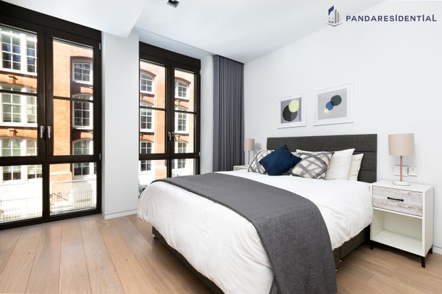 Flat for sale in Underwood Building, Barts Sqaure, London