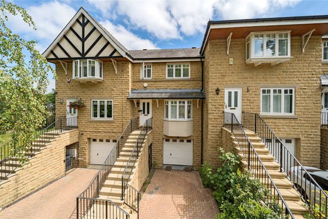 Thumbnail Town house for sale in Belgravia Gardens, Roundhay, Leeds