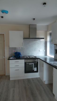 Thumbnail Flat to rent in Beaufort Street, Redditch