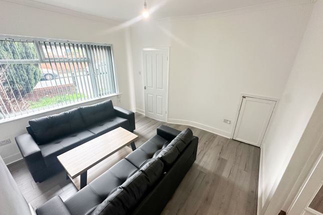 Thumbnail Semi-detached house to rent in Whitelodge Avenue, Liverpool