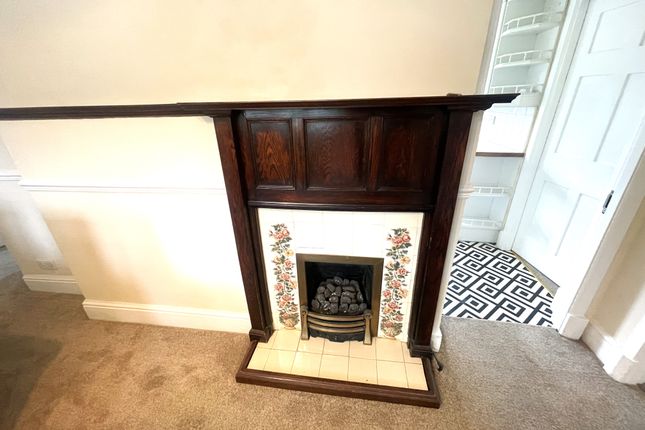 24, Webb Lane, Birmingham photo 5