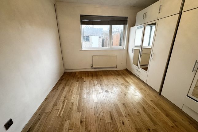 19, Eversleigh Avenue, Thornton-Cleveleys photo 5